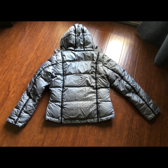 Wild Rose's Puffer Jacket - Picture 3 of 4